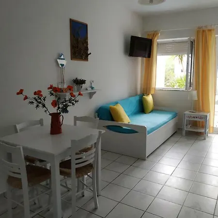 Livadi Apartments Plakias Exterior photo
